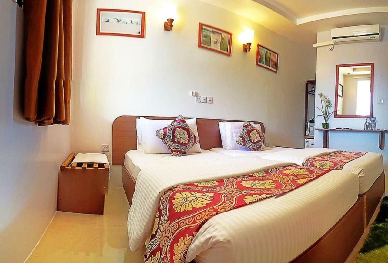Santa Rosa Maldives Hotel Thulusdhoo Room photo